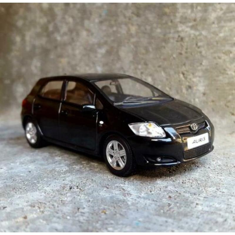 Toyota Auris - Minichamps