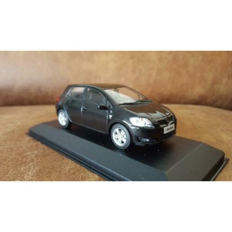 Toyota Auris - Minichamps