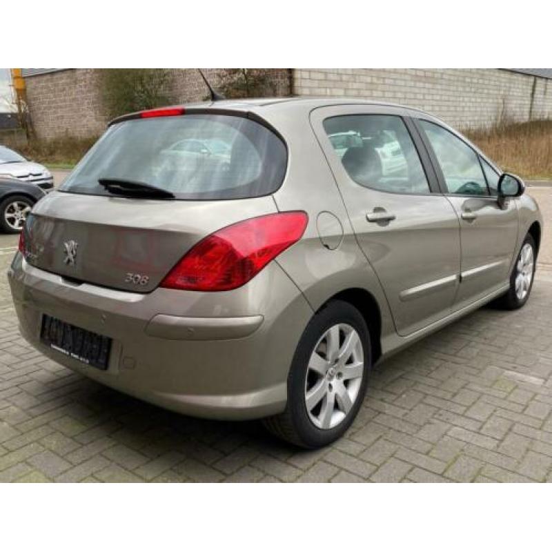 Peugeot 308 1.6 VTi XS