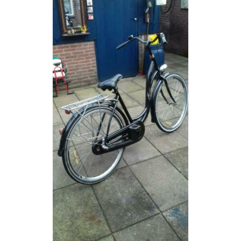 28 inch dames fiets met 3 versnelingende ekstra lage instap