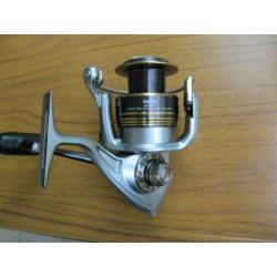 nieuwe vismolen merk daiwa exeler 4500E