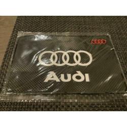 Audi anti slipmat 13x20cm