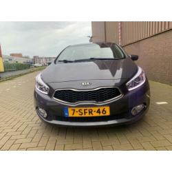 Kia Cee'd 1.6 GDI Business Pack Navi Camera 2013 127.000km