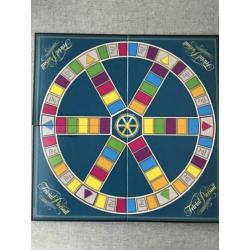 Trivial pursuit classic edition