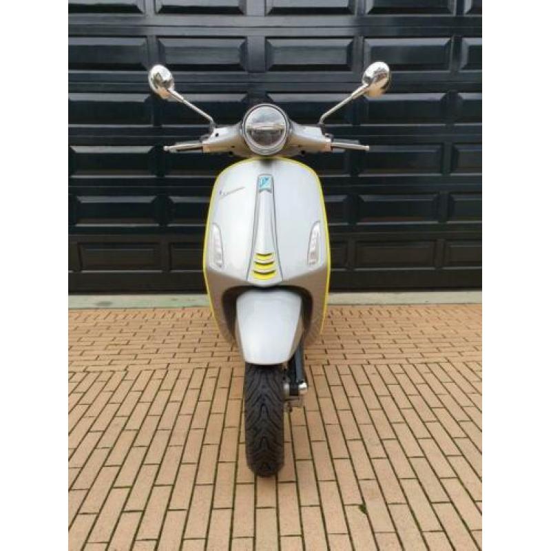 Vespa elettrica 25 km DEMO ( BTW )