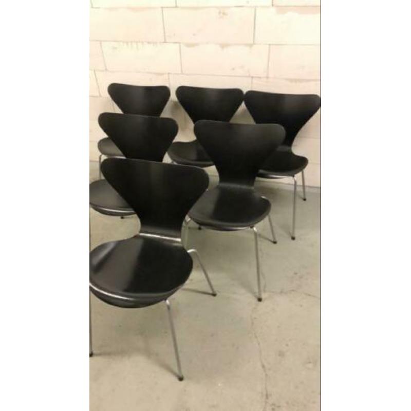 Set van 6 vlinderstoelen Fritz Hansen Arne Jacobsen 3107