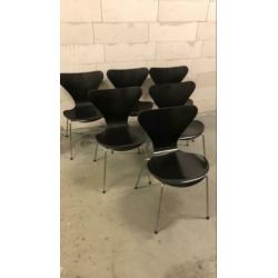 Set van 6 vlinderstoelen Fritz Hansen Arne Jacobsen 3107