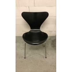 Set van 6 vlinderstoelen Fritz Hansen Arne Jacobsen 3107