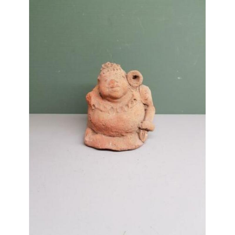 Antiek Terracotta Beeldje. €35,-.