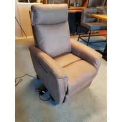 ??ADVERTENTIEACTIE | Sta-op fauteuil Charles €499??