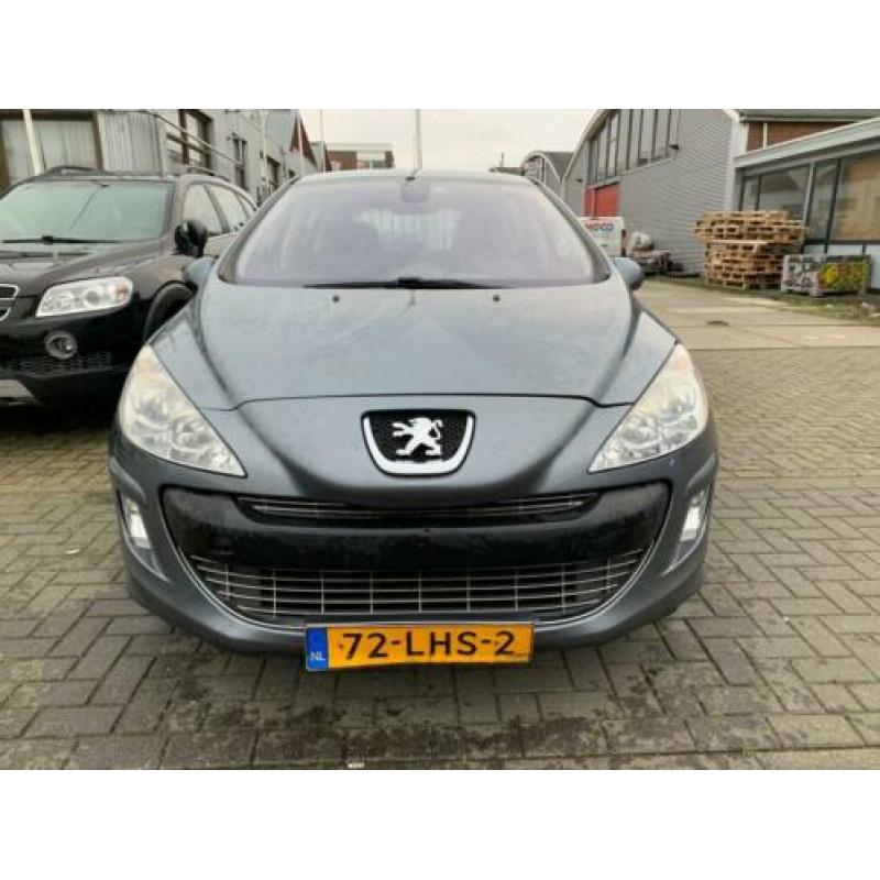 Peugeot 308 XS 1.6 HDiF 110pk