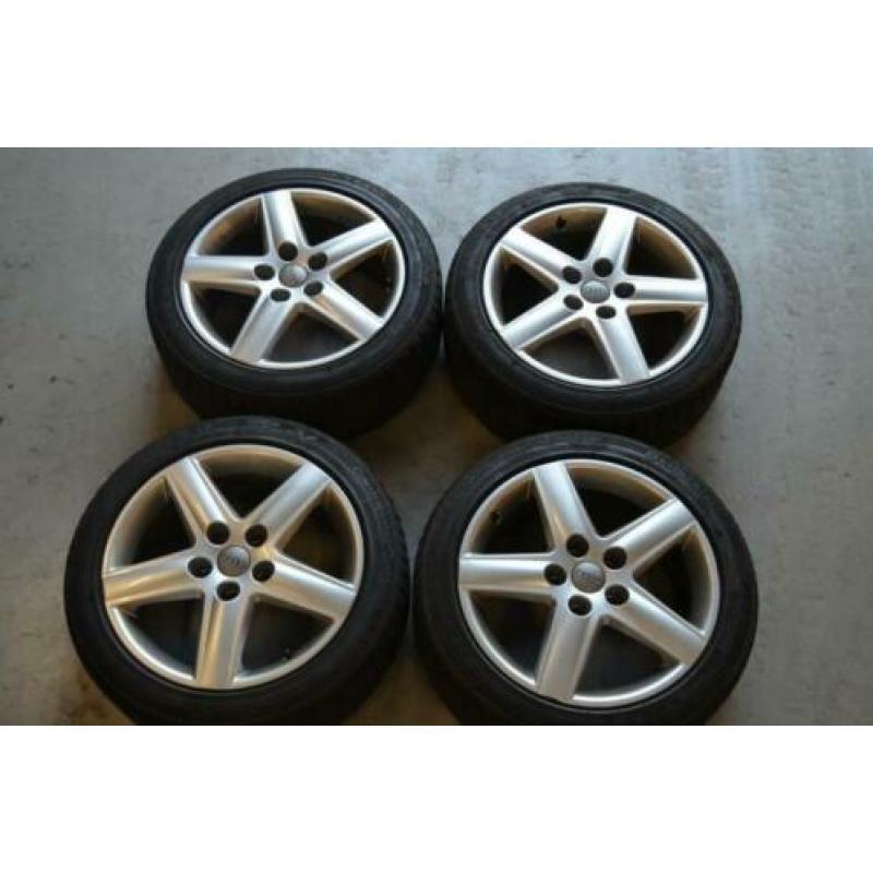 17" Originele Audi velgen 5x112 + 225/45R17 winterbanden