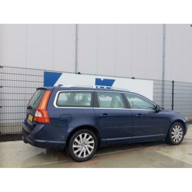 Volvo V70 1.6 T4 Limited Edition | Aut | Leder | Schuifdak |