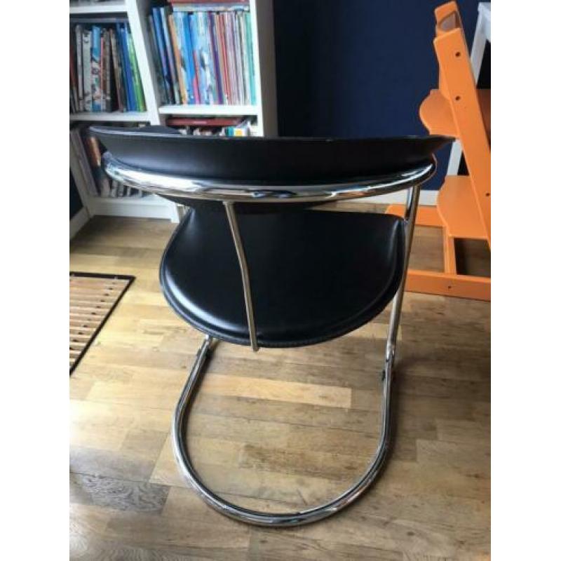 Twee vintage jaren ‘80 stoelen Rhenen/Gouda