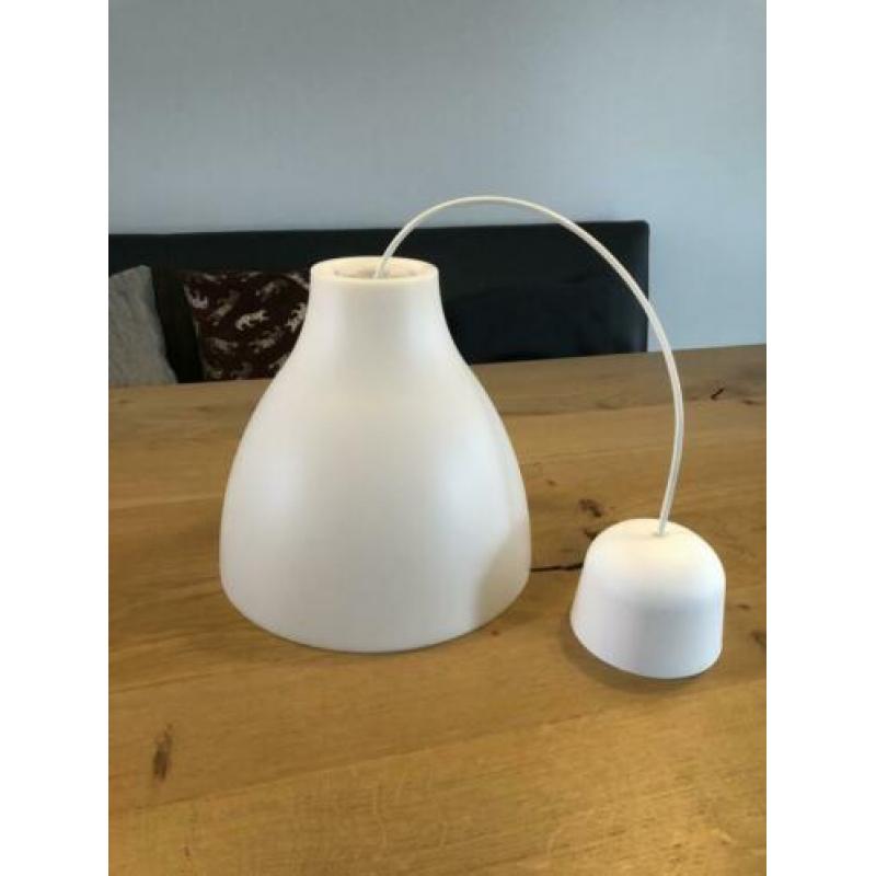 Simpele Ikea lamp wit