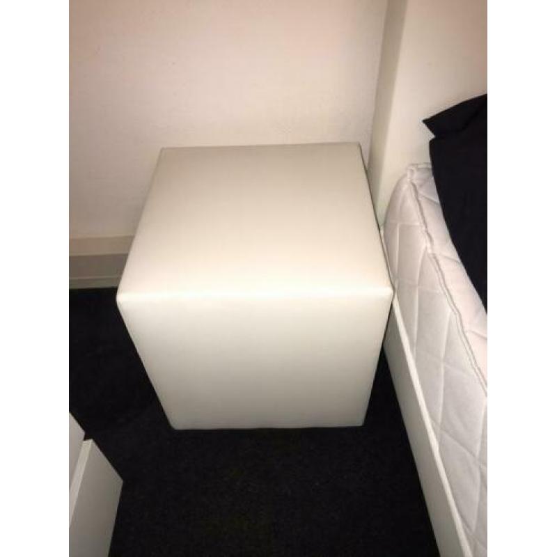 Boxspring lederlook wit/creme