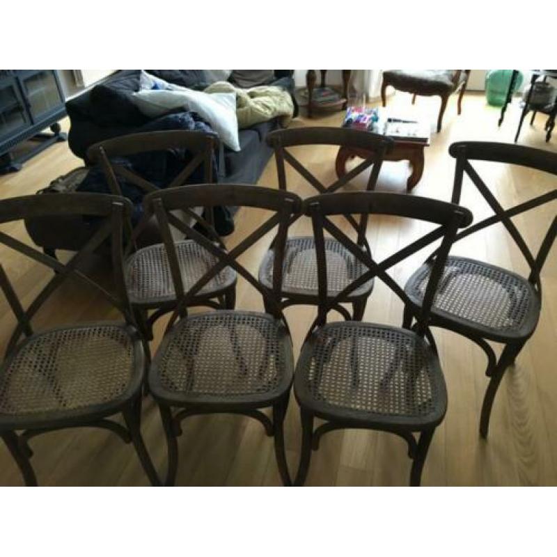 6 houten stoelen met webbing zitting