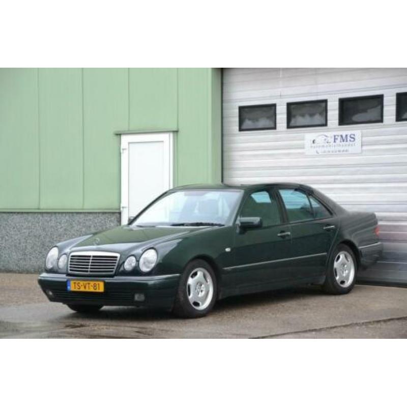 Mercedes-Benz E-klasse 240 Avantgarde Automaat Xenon Airco