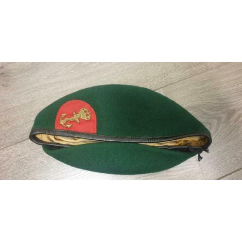 Zeldzame Marinier Commando baret firma KMA maat 62