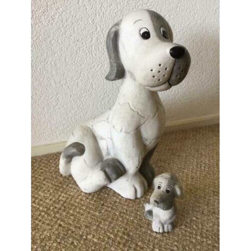 Aardewerk hond ?? 0.40 cm.doe je bod.