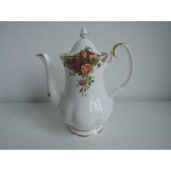 Prachtige koffie/thee pot Royal Albert Old Country Roses 0,8