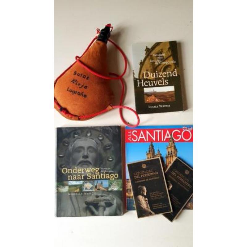 Santiago de Compostela 4 Boeken stempelkaart + Rioja wijnzak