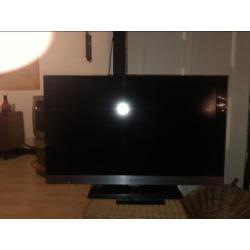 Sony Bravia 37 inch (94 cm) model ex500