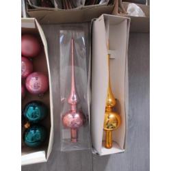 kerstballen/piek glas: goudkleurig/ blauw/ roze, kerstklokje