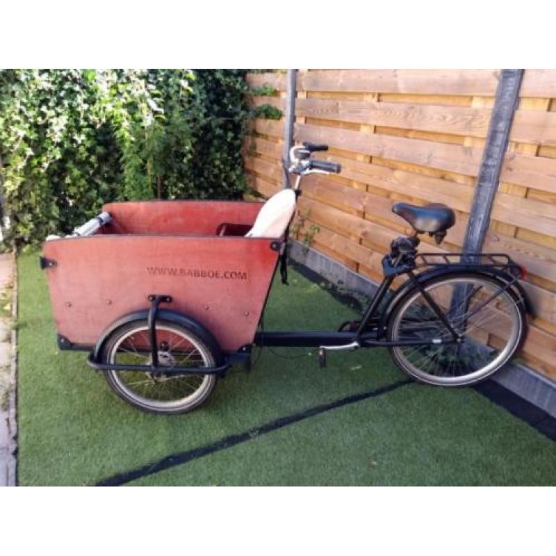 Babboe Big bakfiets; 4 zits incl. babyschaal en peuterzitje