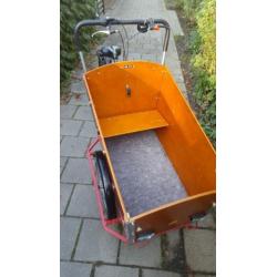 Bakfiets, 3 versnellingen nieuwe achterband goed onderhouden